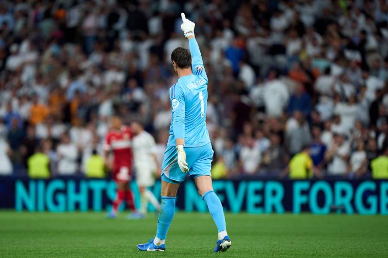 Số Áo Courtois - Người Gác Đền Xuất Sắc Của Bóng Đá Đương Đại 6 Real Madrid (2018-nay): Số áo 1 – Vị vua tại Bernabeu